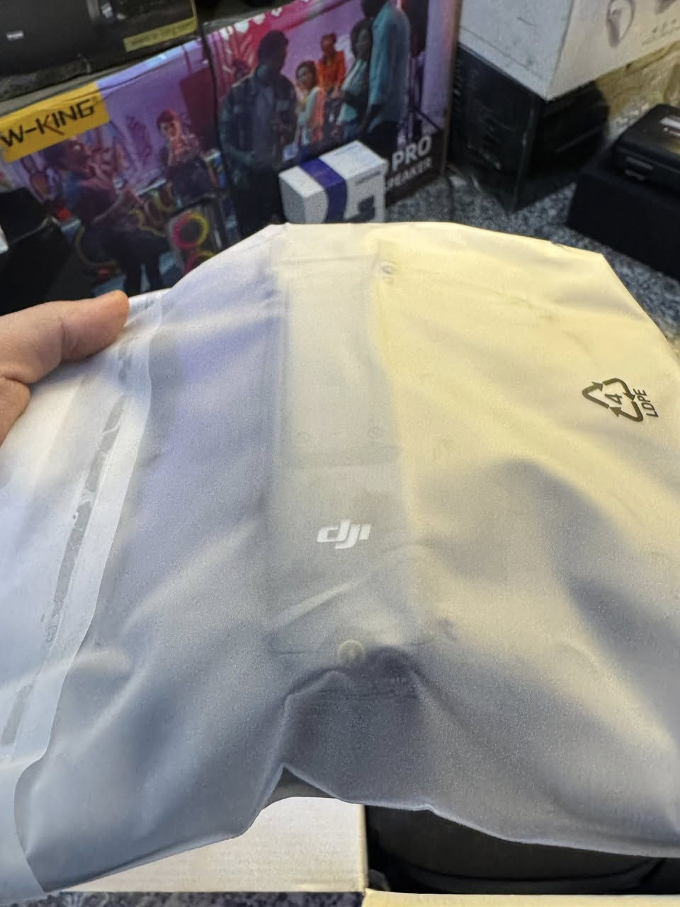 السلام عليكم شباب 
درون افاتا 2كومبو جديده ممفعله
السعر 2مليون 
***********
