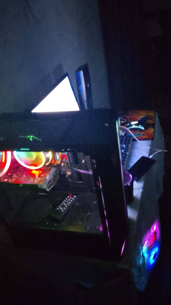 سلام وعليكم حسابه كامله مراوس ببلي او بجهاز بكاني بغداد. البلديات ماعندي توصيل موجود واتساب ***********
