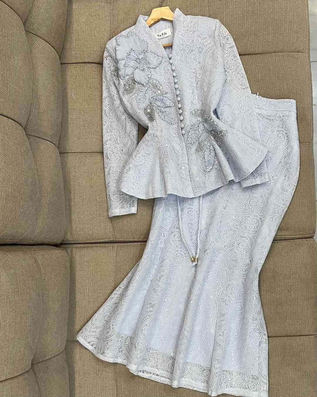 توفر افخم طقم
خامه كيبور مبطن
كوالتي جداً عالي
متوفر بقياسات 
m-l-xl-xxl يلبس من 38 الى 44
طريقه الحجز
ارسال صوره للموديل مع العنوان ورقم
رساله على الخاص ✉️💌
او على الواتساب ☎️
***********
***********
متوفر دفع عن طريق زين كاش 💵 
العنوان 📍
الفرع الاول:بغداد المنصور شارع الاميرات عماره الكوخ الجديد داخل القيصريه محل ما قبل الاخير على اليسار
الفرع الثاني:بغداد زيونه شارع الربيعي عماره الموج التجاري قرب جدار سنتر محل الاخير على اليسار⁩
