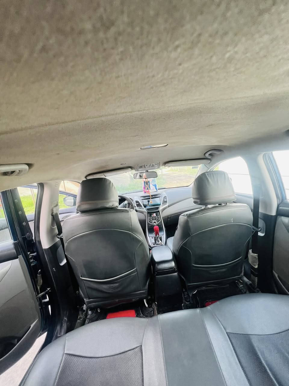 الانتره موديل 2016
بيها جاملغ وبنيد وبيها تلحيضات صبغ جماليه 
محرك مكفول تبريد شغال نقص غاز 
السياره خير من الله صدر جديد 
سنويه لل 27 رقم إنكليزي جديد بسمي تحويل ثاني يوم 
مكان السياره واسط قضاء الصويره 

السعر 110$

للاستفسار ***********
