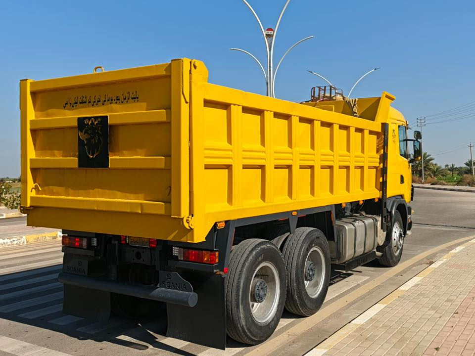 ￼ ‏سكانيا بومه للبيع سياره كفاله عامه شاصي طويل محرك انجكتر كير 3في3 تخم تاير جديد ***********
2002
