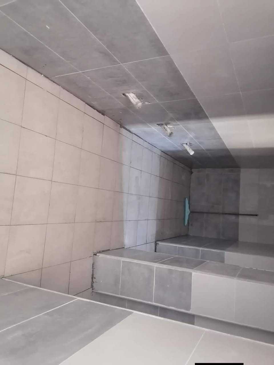 من اعمالنا اليوميه في بغداد
سيراميك 

تفليش 

ترميم 
باركيه
جلي مرمر وتنظيف واجهيات
نعمل بكل ثقه ولتزام بالموعد 
عملنا جميع مناطق بغداد 
عمل استلام مهندس
***********واتساب
*********** واتساب
*********** واتساب .. اتصال
