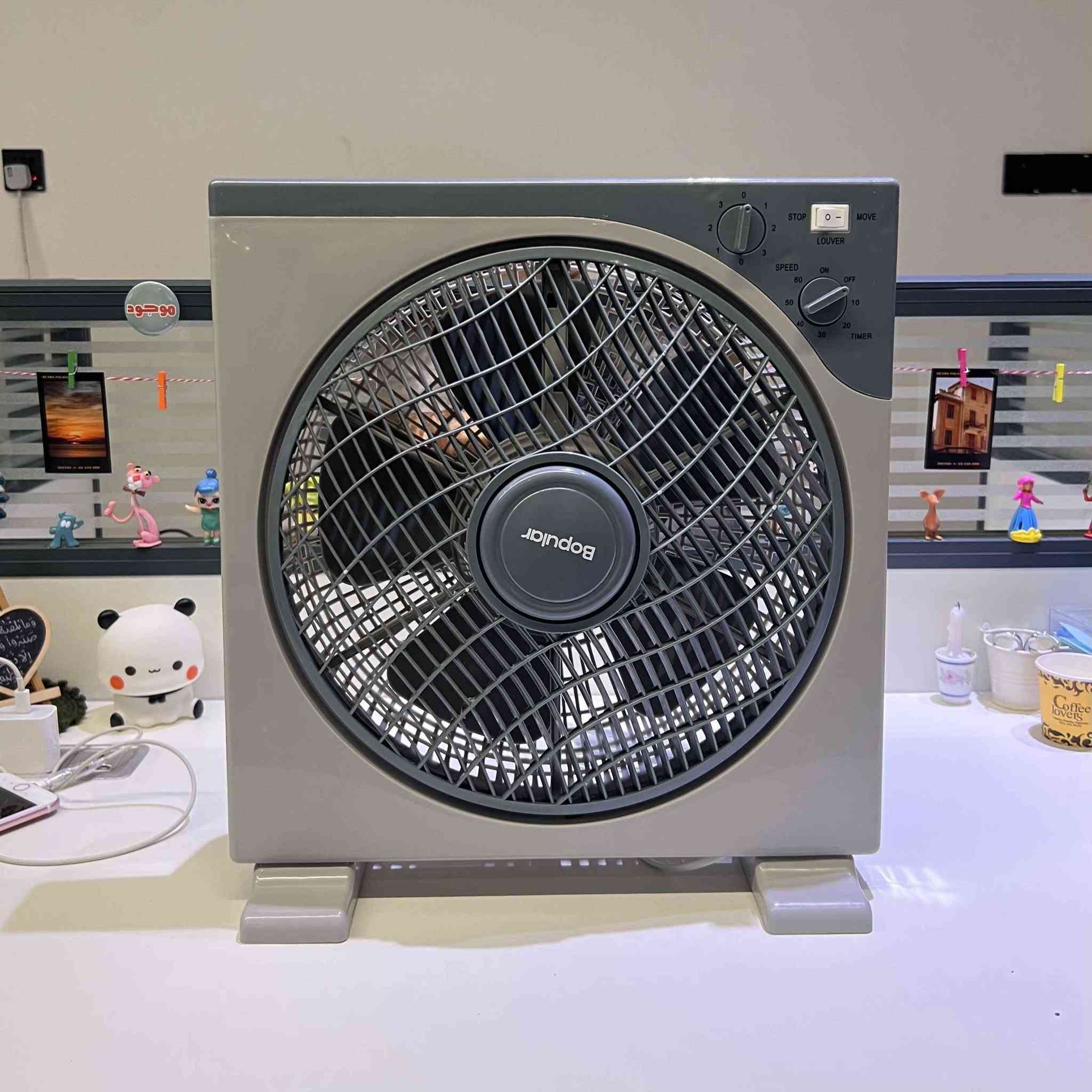مروحة صندوقية Bopular حجم 12 بوصة (Model: KYT30-A)

• مروحة صندوقية عملية ومصممة للاستخدام المنزلي اليومي لتوفير تهوية مثالية ومريحة في مختلف الغرف.

• مزودة بمفتاح دوار (Rotary Switch) للتحكم واختيار السرعة المطلوبة بكل سهولة.

• تحتوي على 3 مستويات مختلفة للسرعة: عالية Hi (3)، متوسطة Med (2)، ومنخفضة Lo (1).

• مجهزة بمؤقت (Timer) مدمج للتحكم بوقت التشغيل تلقائياً.

• تحتوي على مفتاح خاص للتحكم بالشبكة الدوارة (Rotating Grille Control) لتوزيع اتجاه الهواء.

• مصممة بقواعد تثبيت سفلية متينة لضمان استقرار المروحة على الأسطح المستوية ومنع انقلابها.

• العلامة التجارية: Bopular
• نوع المروحة: مروحة صندوقية (Box Fan)
• الموديل: KYT30-A
• الحجم: 12 بوصة (12" Box Fan)
• الجهد الكهربائي: 220 فولت (220V)
• مستويات السرعة: 3 سرعات (Lo, Med, Hi)
• نظام التحكم: مفتاح دوار (Rotary Switch) + مؤقت (Timer) + تحكم بالشبكة الدوارة
• نوع التيار: تعمل بالاتصال المباشر بمأخذ التيار الكهربائي المتردد (AC electrical outlet) موصل, نينوى


**إذا كنت صاحب هذا الإعلان وتريد حذفه لأي سبب، رجاءا أرسل رسالة إلى الدعم الفني**