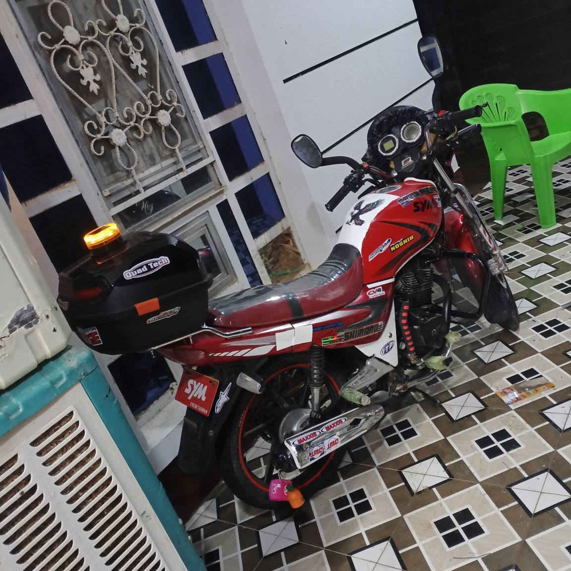 مطار بالرمادي جزيره البذياب مقمرق ماشي باوراقه سعر 850 ***********
