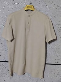 زارا • تيشرت • مقاس L