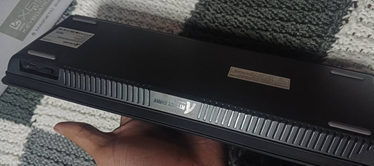 انسب كيبورد مغناطيسي 💯
كيبورد اتارك شارك x68he وكالة الاصلي  وبسعر37 الف
مغناطيسي بالكامل 
rgb متعدد الانماط
قطعة ولا اروع 
تدعم جميع المنصات وتحويل من win الى ios
غني عن التعريف
✨✨ السعر 37 الف فقط✨✨
ملاحظة نقص الميداليا ضاعت مني فقط 
توصيل بغداد والمحافظات 5 الف
للحجز خاص


**إذا كنت صاحب هذا الإعلان وتريد حذفه لأي سبب، رجاءا أرسل رسالة إلى الدعم الفني**