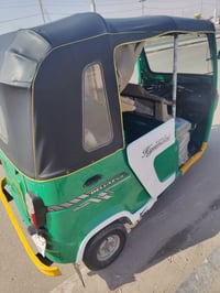 تكتك تيفيس موديل 22 تكتك رقم وسنويه بدي ومحرك كفاله السعر 7400وبيه مجا...