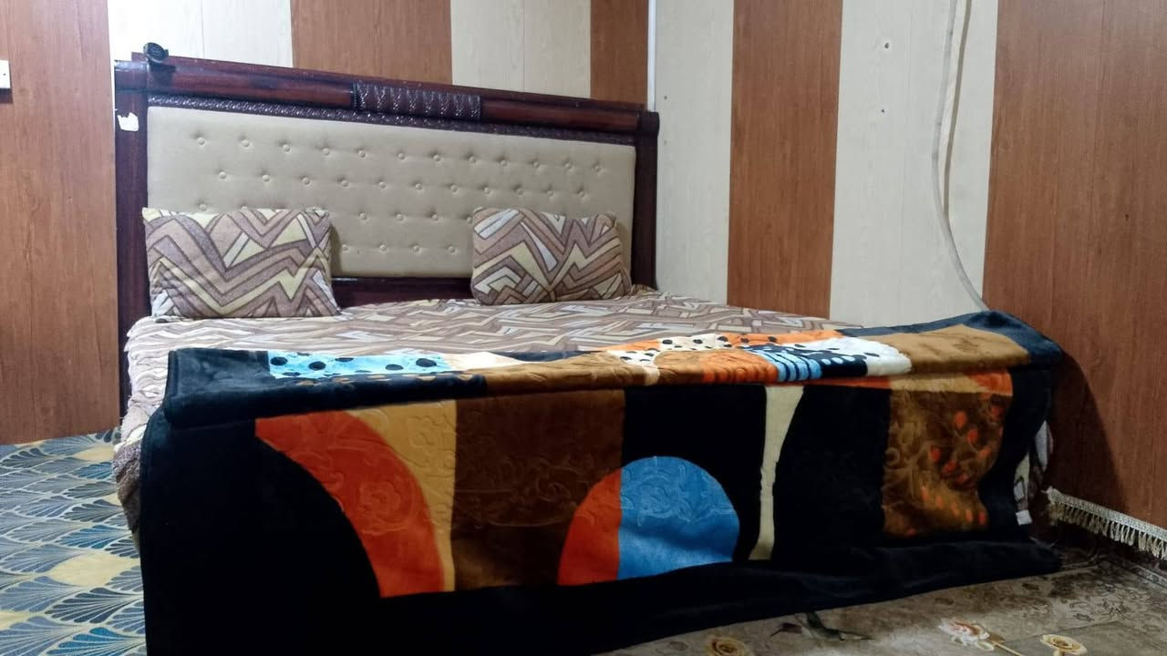 غرفه كويتيه 6 بيبان سعر 200 وبيهه مجال قليل والكاونتر 3 مترات ب125 وبي مجال قليل العنوان بصره خمسميل يم يم شبقت العامل البصرة, العراق


**إذا كنت صاحب هذا الإعلان وتريد حذفه لأي سبب، رجاءا أرسل رسالة إلى الدعم الفني**