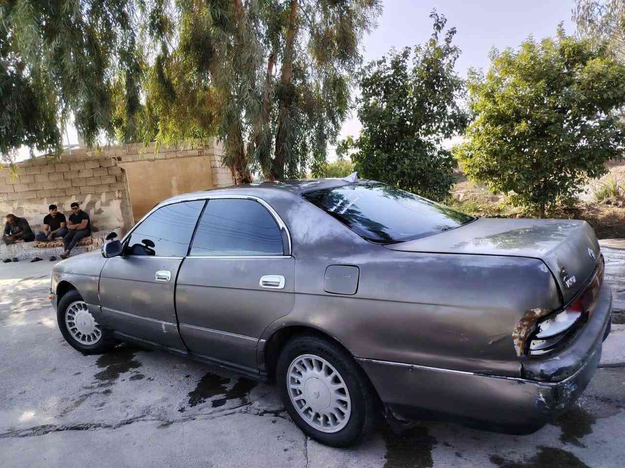 سلام عليكم اكراون بطه السياره ادوات حبل حبل حبل السياره جاهزه وشغاله وتجي تفحص وتشوف بعينك 
محرك 3000،،،،،،السياره معروضه 20وبيه مجال مكانه الضلوعيه الاتصال على الرقم ***********
