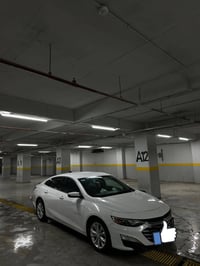 ماليبو 2019 LT بيها قطعتين  سعر 95  07838841910