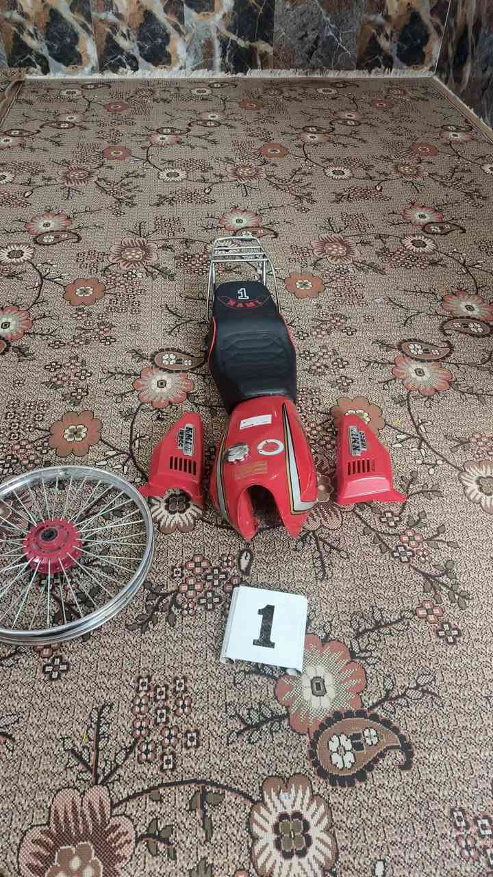 تانكي وكشن ويل نضيفات وياهن رقم1سعر كلهن 100الف وبيهن مجال هاذ رقمي ونتصل ماسنجر ما متواجد ***********
