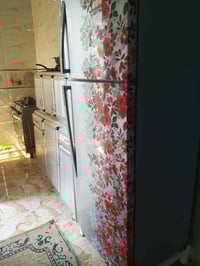 ثلاجه • حجم كبير • بيع مستعجل