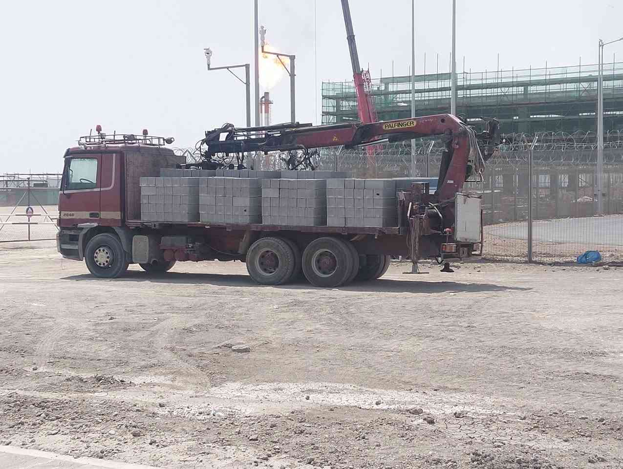 اكتروز للبيع مكينه V6 40 26مجموعه جوبلس كير كهربائي رقم بصره كرين بافنكر حجم 16000  4سلايت السعر 340 وبيهه مجال للاستفسار للاتصال على ***********
***********
