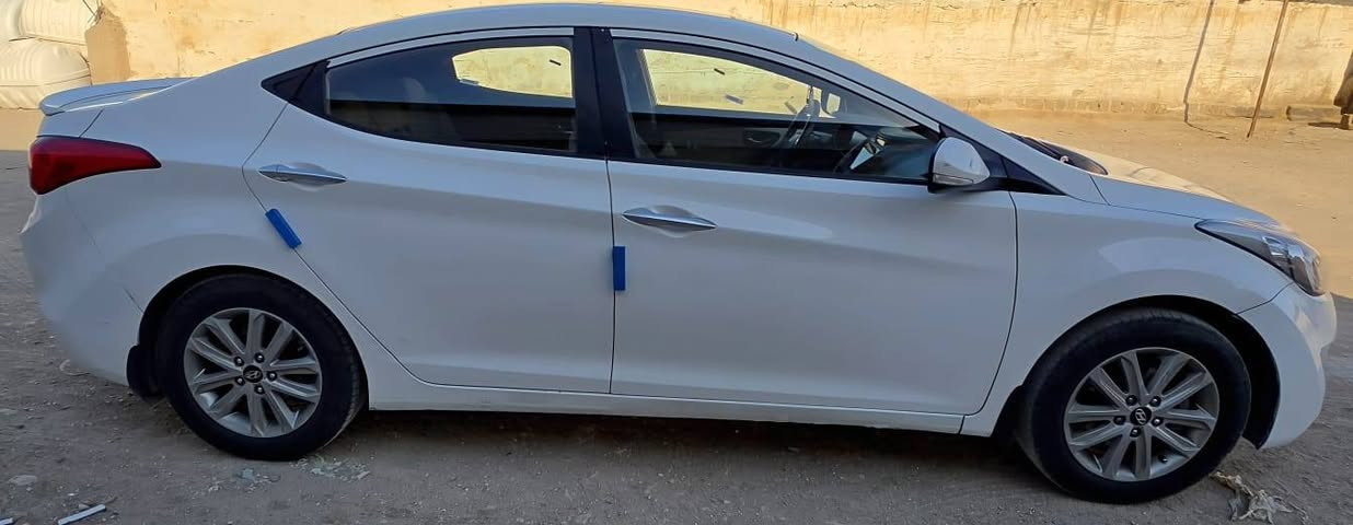 السلام عليكم  النترا  فقد بيه بنيد صبغ بيدنا بدون دواخل خليجي محرك 1800 فول مواصفات   ماشيه 160الف حقيقي السعر 108مكلف بالنشر صاحب السياره *********** كربلاء حي الموظفين
