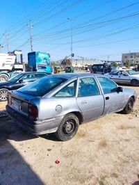 فيكترا • مكينة ٢٠٠٠ • تحتاج باتري