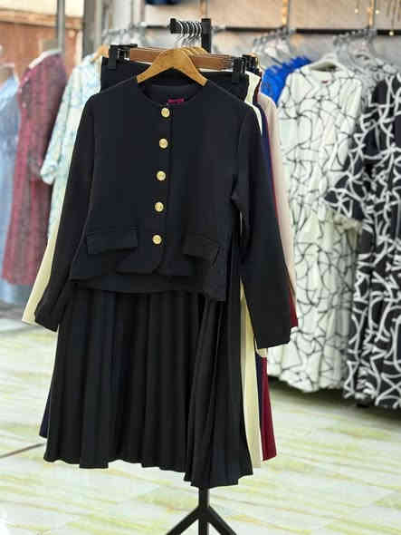 طقم انيق كوالتي عالي قماش دابل ايطالي
قياس 48/46/44/42/40/38/

#سعر قطعة 35 الف فقط

ملاحظه //تصوير حقيقي من محل

للحجز واستفسار مراسلتنا على الخاص 

او واتساب ***********
