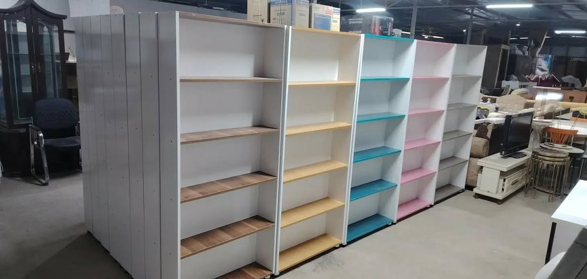 وصول ڤاترينات موديلين موديل ب50 ألف ارتفاع مترو80 وعرض 80 وموديل اخر ارتفاع مترين ونص وعرض متر السعر النهائي 75 ألف

كل ما تحتاجه من اثاث منزلي واثاث مكتبي تجده في معرض 
النعيمي للاثاث الجديد 
والمستخدم مستعدون لشراء الاثاث المستخدم والمراوس ماعليك سوى الاتصال على الرقم ويوجد واتساب تكريت القادسيه مدخل گراج بغداد شارع الدفاع المدني مقابل صيدلية الواثق مجاور الرعايه الاجتماعية معرض النعيمي ***********
