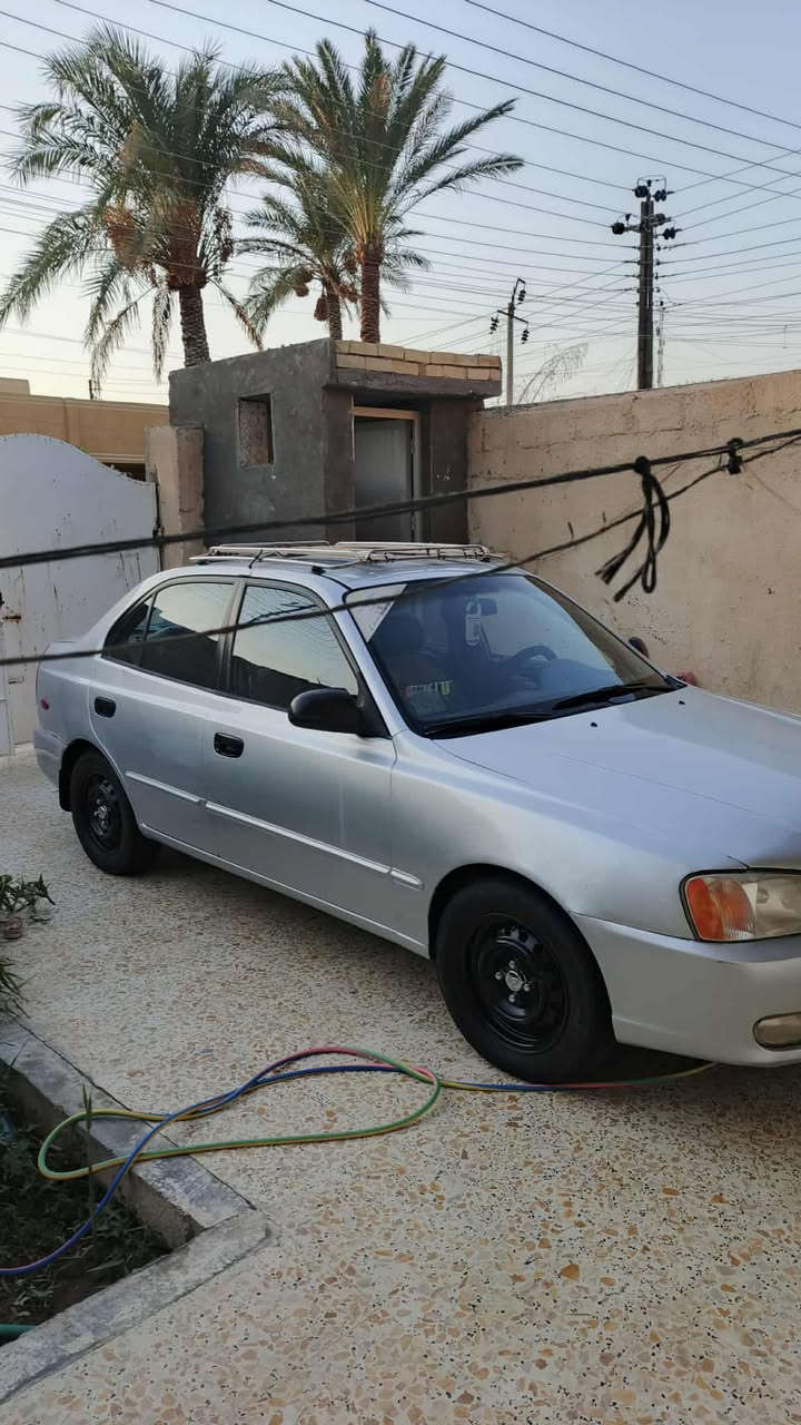 السلام عليكم
هونداي اكسنت 2002 امريكي 

بغداد

مصبوغه عام للجماليه 

رقم انگليزي جديد 

بأسمي مشروع وطني

كير اوتماتيك 

***********
