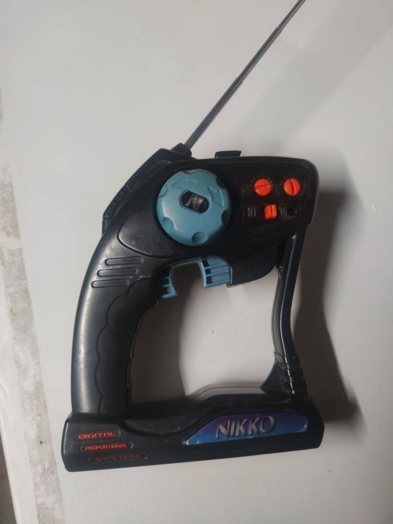 مستعملة شغالة وياها ريموت وشاحنة بطاريتها قوية ب٤٠


**إذا كنت صاحب هذا الإعلان وتريد حذفه لأي سبب، رجاءا أرسل رسالة إلى الدعم الفني**