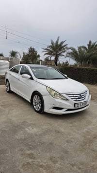 سوناتا • ٢٠١١ • مكينه ٢٤٠٠