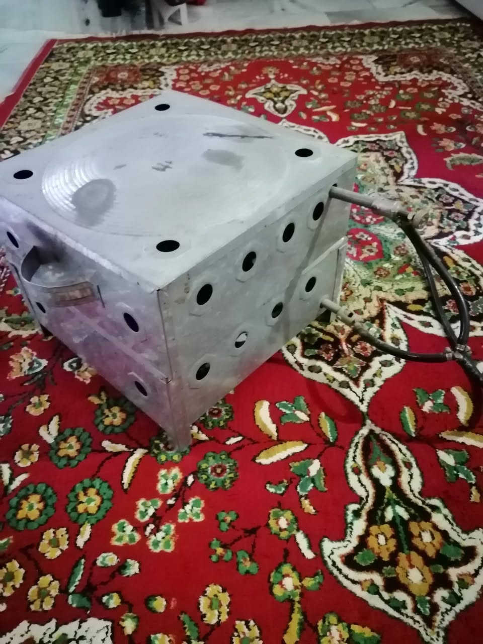 تنور غازي للبيع سعر 25 الف انبوب بدون منظم الاتصال على الرقم ***********
