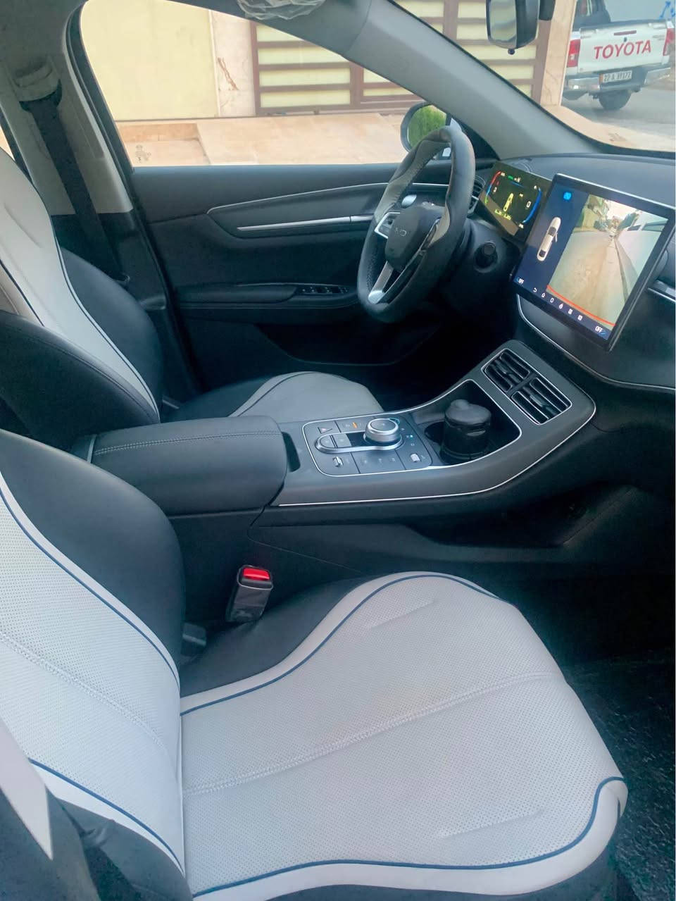 BYD بی وای دی ڤیس ترۆیی مۆدیل 2025
( 2000 ) kmرۆیشتن 🚕
( 20 ) رۆژی ماوە بۆ رەقەم 🚗
عقد باتڵ کرایتەوە  💥💥
دەعامی لۆ دەعامی قنجی بەشەرتە
سعری فرۆشتن ( 119 ) 💰وەرەقە
***********
عنوان هەولێر أربيل, العراق
