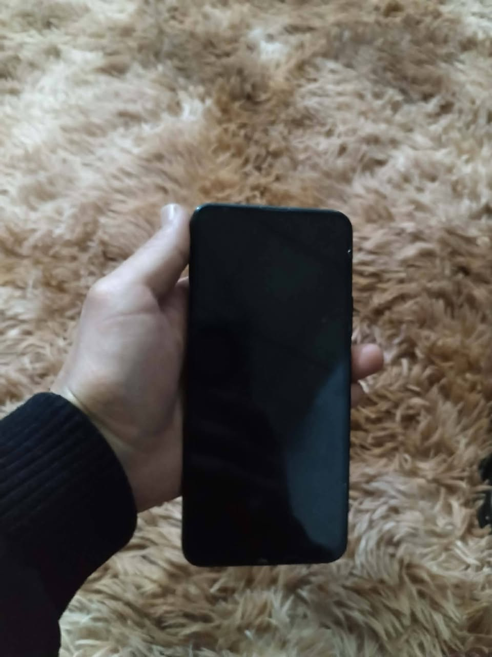 جهاز البيع شرط قطاره بلشحن لا يشكل لا شي جهاز كدام العين ذكراه ١٢٨ رام ٨ سعر ٨٠ شراي يخبر ***********
