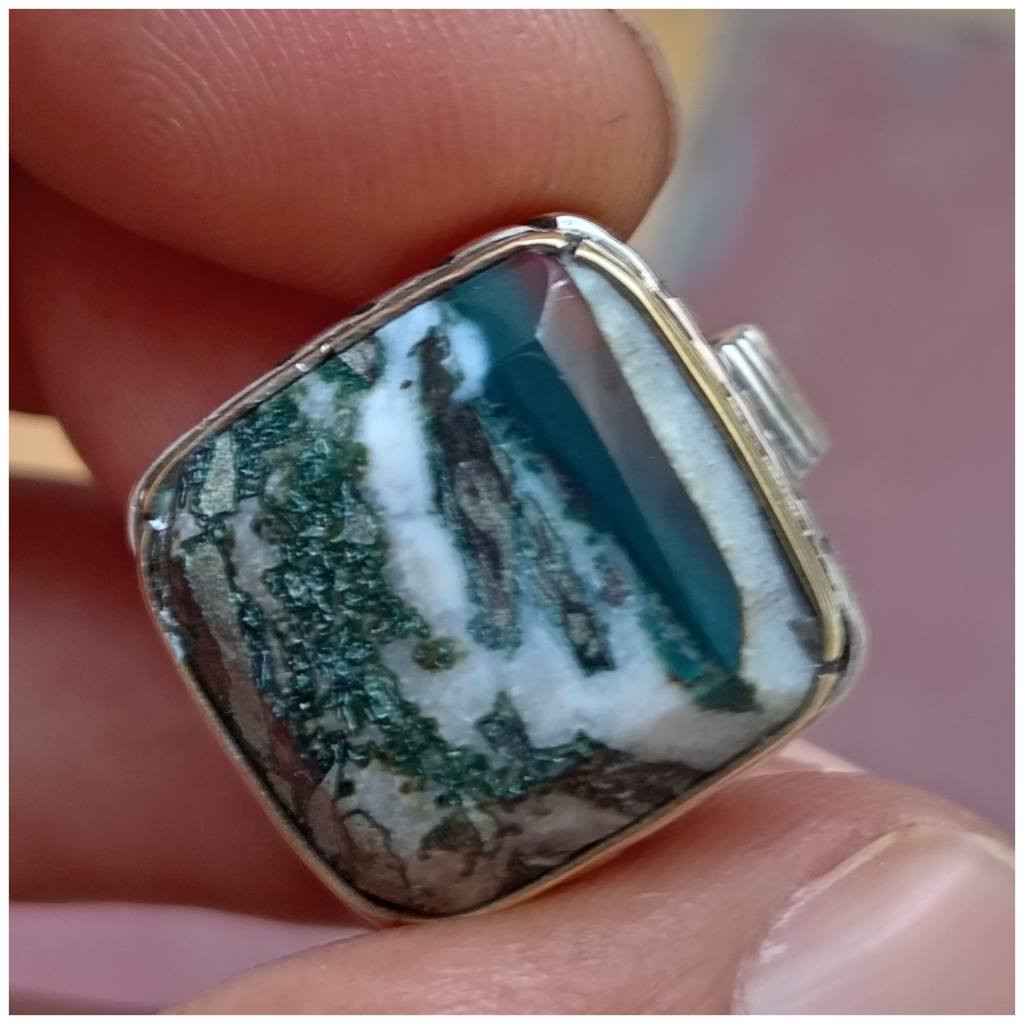 ***********يماني قنداش قديم مصور رباني صياغة يدوية السعر على الخاص العنوان ناصرية موبايل *********** ناصرية, ذي قار
