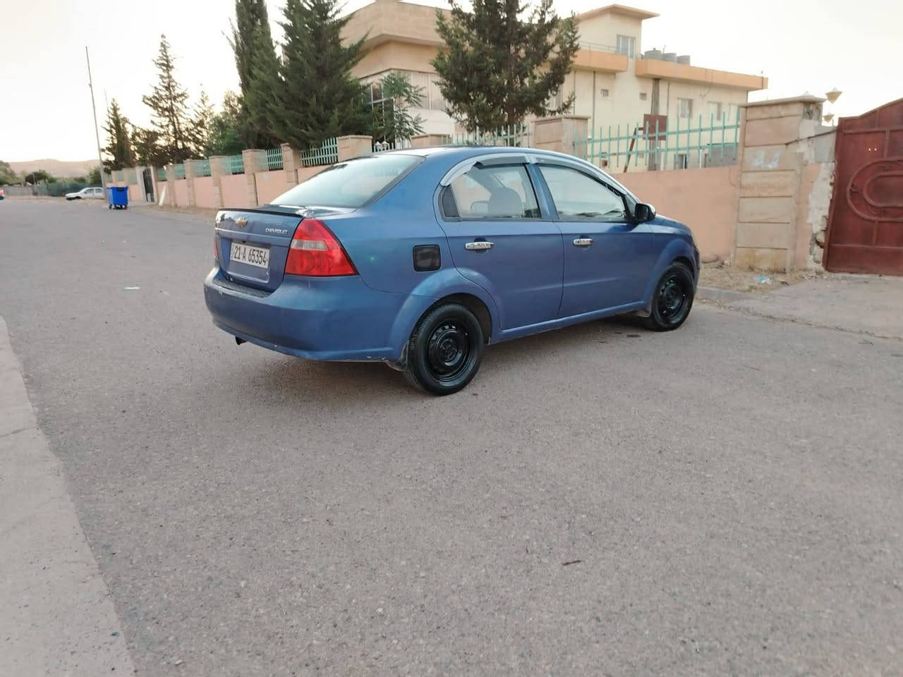 ئەڤیۆ 2009  گێڕ عادی تەبرید لەسەر سویچ گێڕو مەکینە بەشەر  سەیارەکە دواو پێشی کەپسە تەنها دوو دەرگای بۆیاخە لەسەر ساغی  زۆرپاکو وانە سە نەوی بەسەر نەچوە  نرخی 44 گەڵاو مەجال ژمارەی خاوەنی ***********/ *********** السليمانية, العراق
