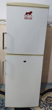ثلاجه • نضيفه • نجف