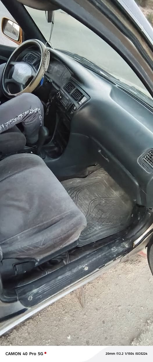 السلام عليكم كراون كورله 94 للبيع السياره جاهزه كير مكينه بل كارتون (ضفير جديده باتري جديد دشبول جديد تبريد ثلج السياره مكفوله فقط جاملغ امامي بيه دحجه مكان السياره كوفه شارع المعمل السعر50 مجال بصيط حك الجيه الرقم ***********
