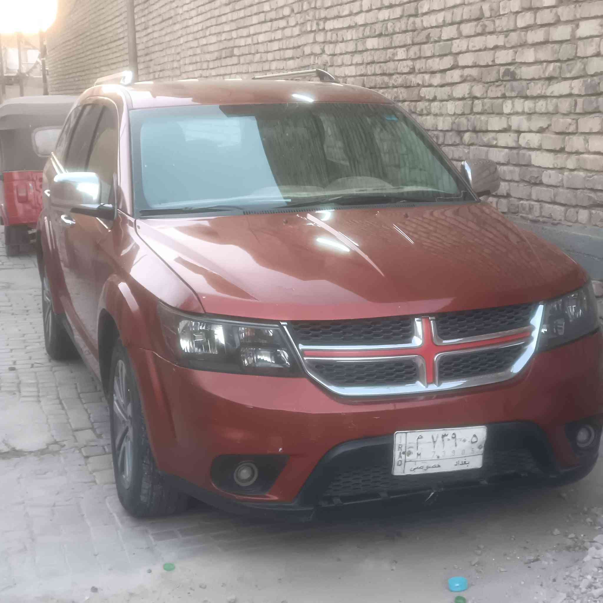 سلام عليكم سياره دوج جورني بسمي بغداد موصفات بصمه تحكم ستيرن محرك 2400 حادث جملغ امامي ولبنيد مكان سياره بغداد حي اور سعر 100 رقم الهاتف ***********
