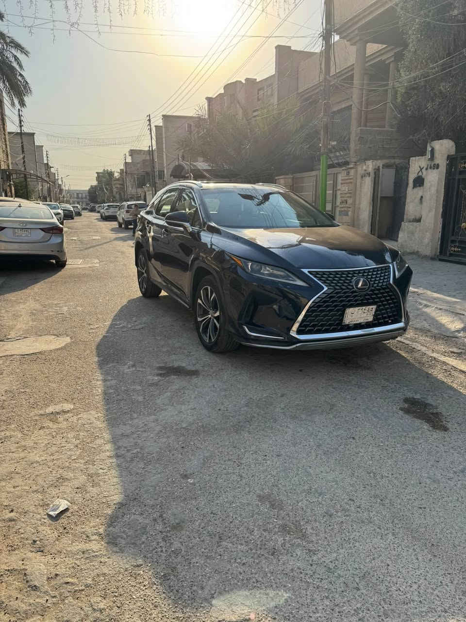 لكزز 
2022
RX450 H
محرك 3500 
هايبرد 
6 سلندر 
بيها اكثر من قطعه صبغ 
ماشيه 54 
لون نيلي داخل بيج 
العنوان السيديه
فول موصفات 
الرقم ***********
