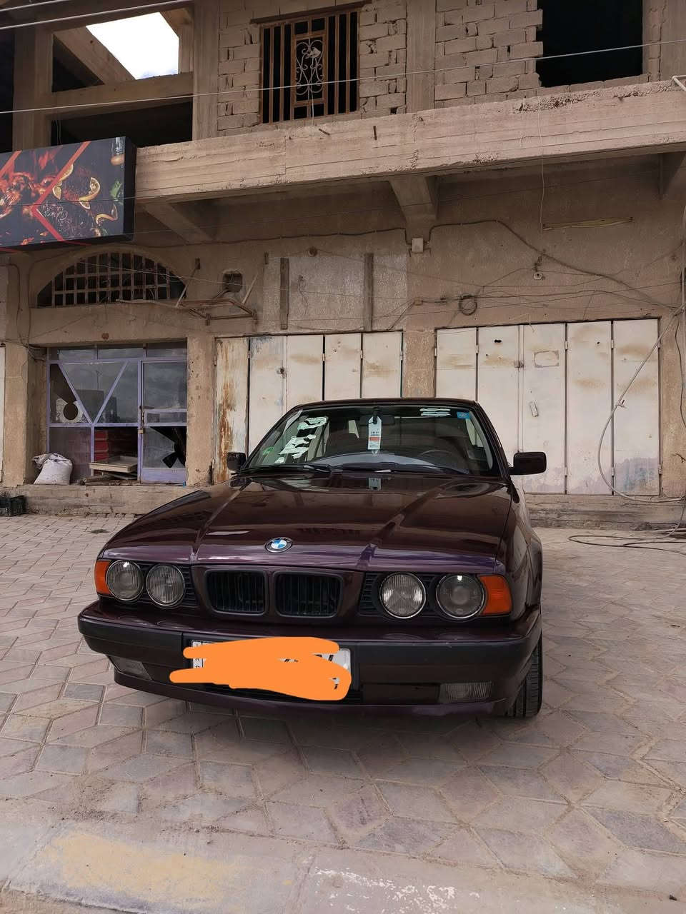 السلام عليكم بيئم دبليو للبيع الحجم 525 لون ماروني محرك مسكر فانوص كير اتوماتيك موديل 93 رقم كركوك دولي شرط تحويل سنويه تسقط 2028 تخم اطارات جديد اسنتر لوك شغال علريمونت كهرباياتها كلها شغاله تخم نون على ناصي بدون حادث المكان السياره السعر ب 70 وبيه مجال حك الجيه صلاح الدين تكريت رقم مبايل ***********
