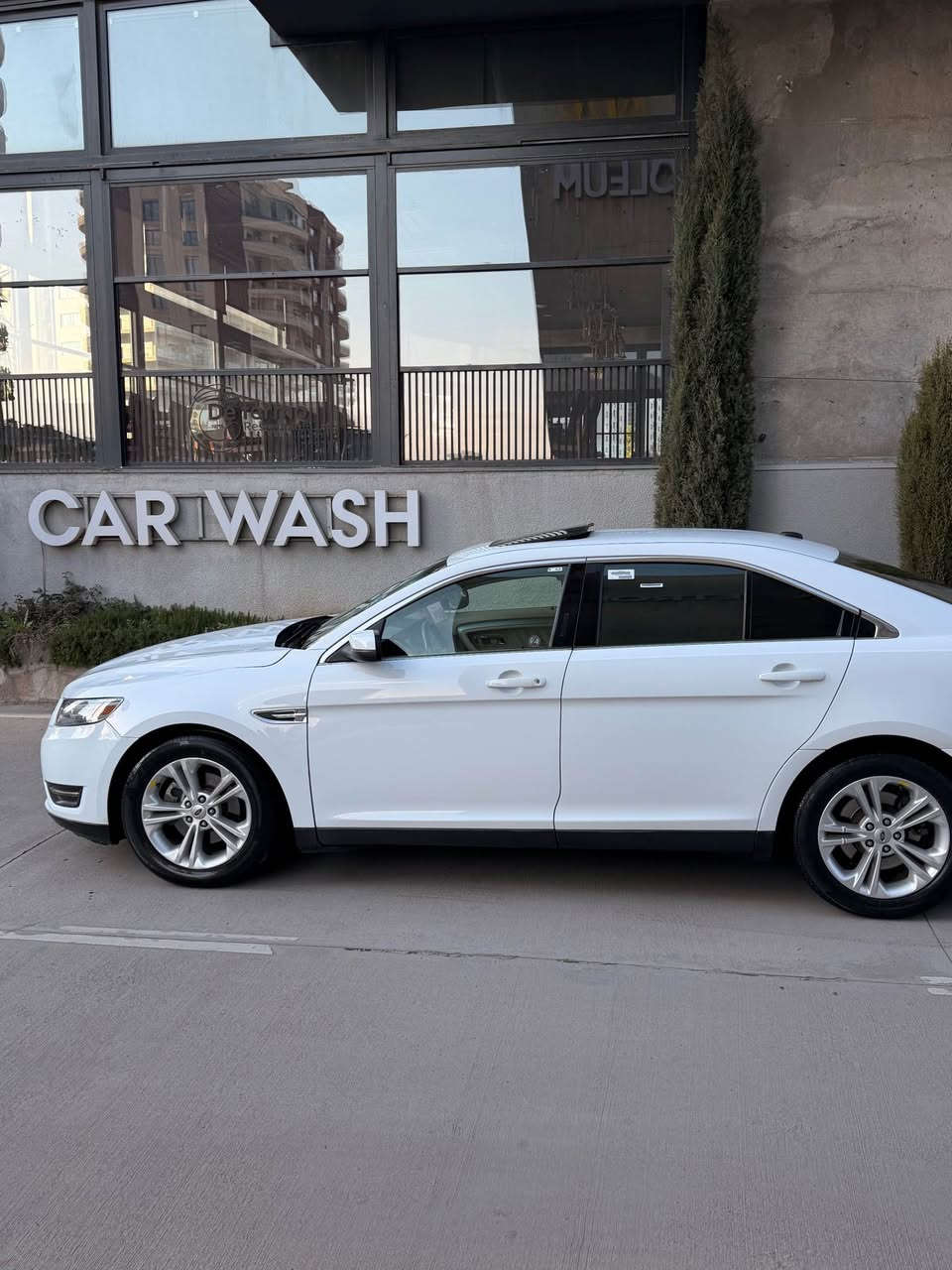 Ford taurus 2013 niva 
فورد توروس ٢٠١٣ خلیجی وەکالە نیڤا ⚜️sel 1/1 فول 
سەیارەکە بێ بۆیاخە ساردیش بە شەرت مەکینەو گێڕ 
سلايت سێشاشە ٨٩مل رۆشتوە بە شەرتی ئەوەی دەس کاری نە کرابێ مەکینەی نەکراوەتەوە 
نەکراوەتە تەقەو رەقە هەموو گیانی بە شەرت دوو سویچ بیلادی ناو زەرد هەموو گیانی لەسەر دەقی شەریکە ماوە بەردی ئەگزۆز بە شەرت بیلادە حاسەیە کوشن کارەبا سەنەوی تا ٢٠٢٩ تازەیە بە ناوی خۆمە تحویل وکالە بشرت  
رۆن و فلتەری بیلادی گۆراوە سۆناریم داناوە 

(٨٩ملً ماشي دعامي لدعامي ١/١ فول sel بشرت كفاله عام بدون حادس سونار موجود ناشر من سورە سياره نفس شريكه   )

سعر ***********
*********** واتسئاب السليمانية, العراق
