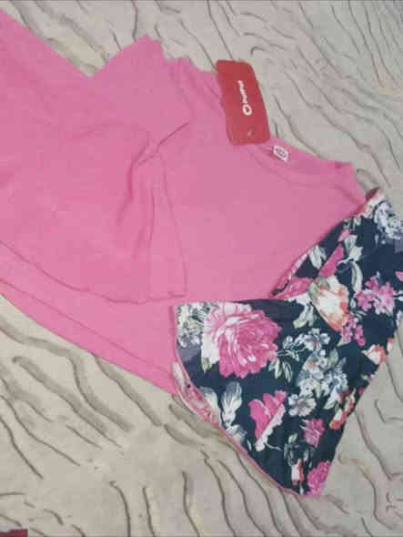 السلام عليكم
هاي بضاعتي ملابس ولادي بناتي موجود جميع الأعمار
وهذا حسابي ب تيك توك افتح بث كل يوم واعرض القطع
يشيء يعجبج راسليني ع واتساب *********** للحجز ♥️
