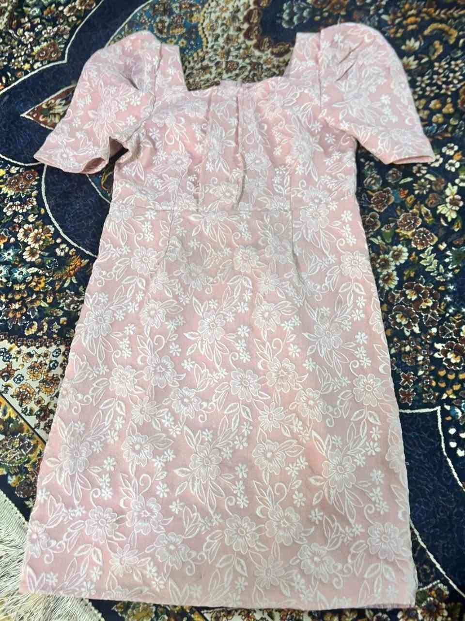 الفستان الكبير٢٠ والصغير ايلبس ٥سنوات اب١٠


**إذا كنت صاحب هذا الإعلان وتريد حذفه لأي سبب، رجاءا أرسل رسالة إلى الدعم الفني**