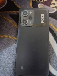 تليفون بوكو x5 برو فايف جي ب200  اي واحد يريده بي خير ويدلل بلنجف بلمي...