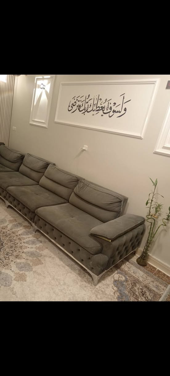 مجموعة غراض مع ستائر غير مستخدمه فقط شراس،يتواصل
***********
واتساب
الدوره
