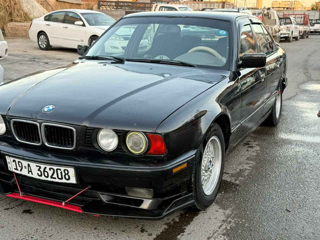 سلام عليكم. من رخصة الادمن
البيع بي ام موديل ١٩٩٤ مصبوغة حزام لجماليه وبيه طخه بالجاملخ الخلفي مكينه مسكر فانوس وكير جدد حاويه كهربايات كله شغاله تدفئه تبريد شغال صدر جديد سياره نضيفه جدا سعر ٦٢ وبيه مجال بكان السياره بغداد
هاتف *********** يوجد واتساب
