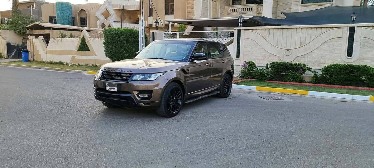السلام عليكم للبيع او مراوس رانج روفر سبورت وارد الماني ضمان دولي موديل 2014 سته سلندر سوبر سياره جاهزه وسيرفس كامل اصلي يعني اترايك وين متريد صبغ دعاميات وشبر بين الباب والجاملغ الخلفي السياره صفر مسج بدون اي عطل هزه جديده كامله من كل النواحي
المواصفات 

بيبان شفط 
ثلاجه 
شفتات ستيرن 
جكات 
زنون بلادي و دينامك 
جلد لون بيجي 
تدفئة وتبريد كشنات 
رادارات جانبي وامامي 
خمس كامرات 
اربع وضعيات قياده 
بانوراما 
وبعد هواي مواصفات الرانج معروفه 
ترهم بيع وترهم مراوس الرقم
*********** واتساب
*********** اتصال
عنوان السيارة بغداد الكرخ
