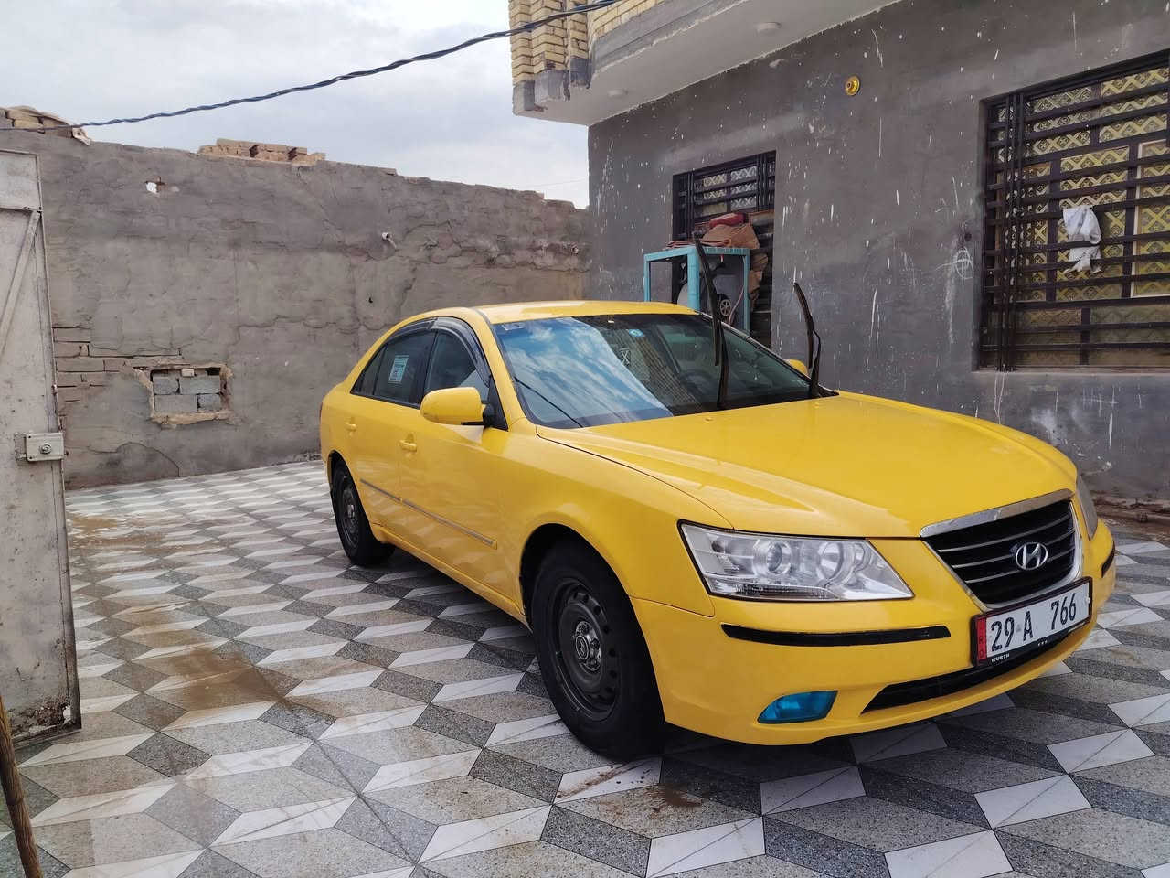 سوناتا 9خليجي كفاله عامه
مكينه كير حداده كله جديد بل كارتون

صبغه جديده سياره مال شغل ماذب عليها 

ربع دينار سياره رقم واسط مشروع وطني بسمي 

تحويل مباشر العنوان الناصريه الغراف 

جامعت الشطره السعر ٩٩وبيه مجال***********
