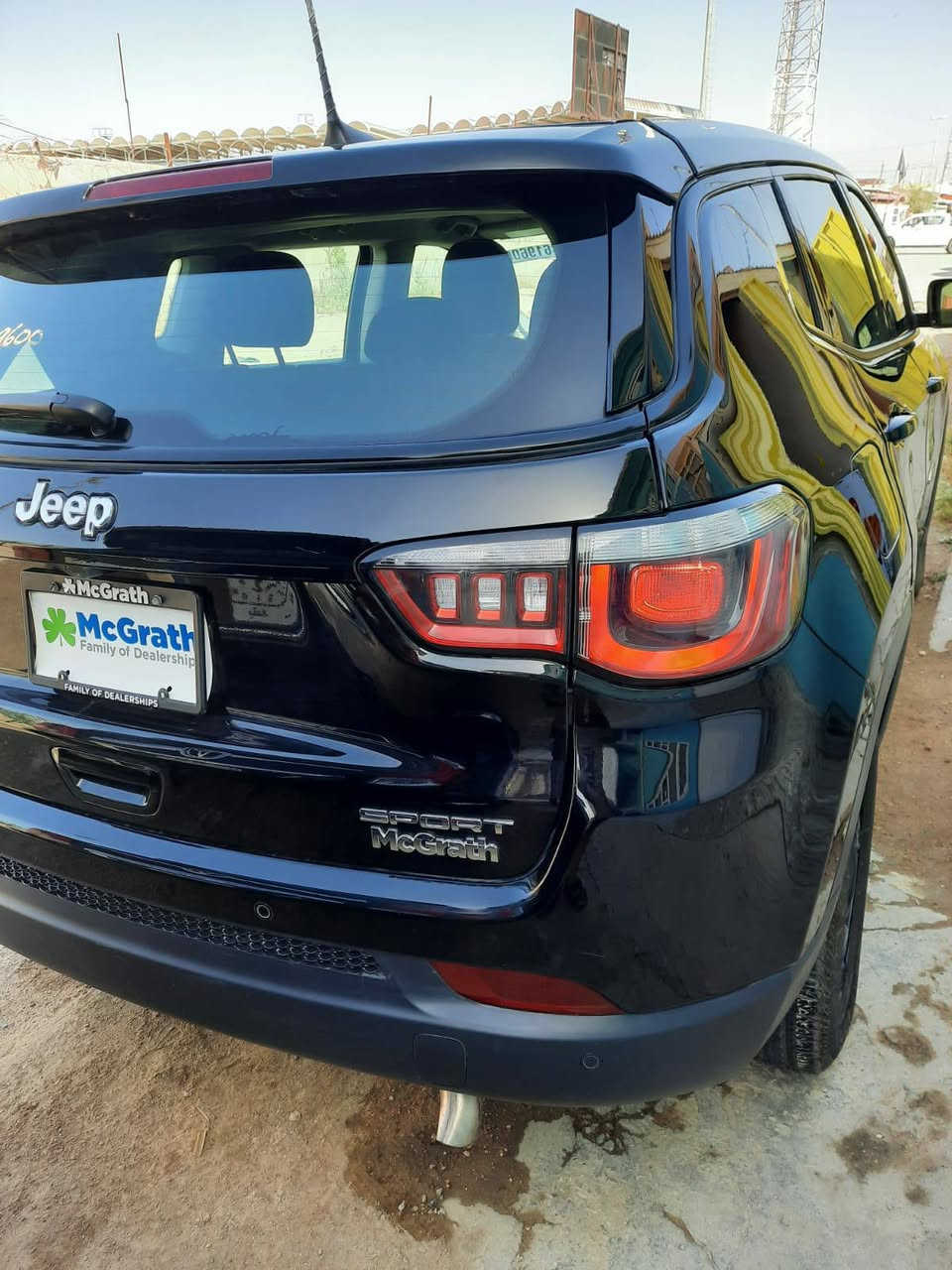 Jeep 2019 combas 4×4 
المسافة المقطوعة 16000 mil  فقط 
سيارة جديدة وصور الحادث ورقم الشاصي موضح 
المكان الديوانية 
*********** للاستفسار 
السعر 145
