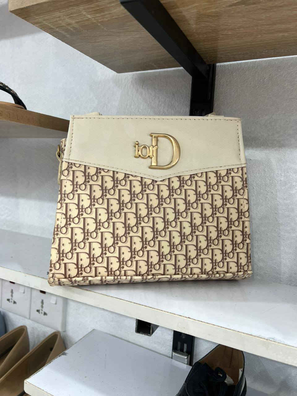 مجمع محمد/تخفيضات سعر 3حي العسكري قرب مجمع بيت فاخر


**إذا كنت صاحب هذا الإعلان وتريد حذفه لأي سبب، رجاءا أرسل رسالة إلى الدعم الفني**