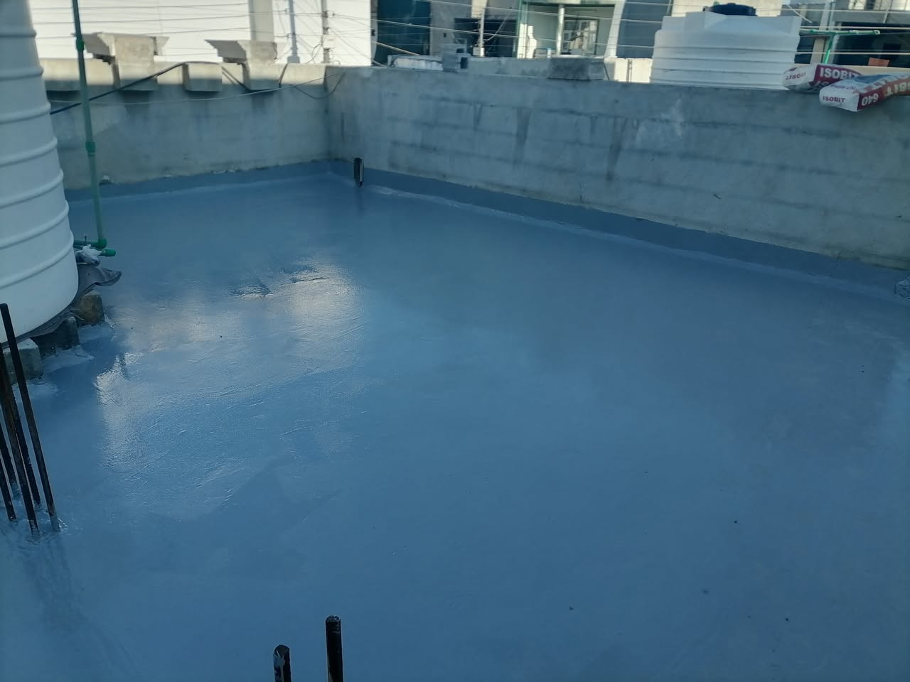 ✹معالەجەکردنو چارەسەرکردنی کێشەی  و ئاودایان و تەڕەشوع  درزو هەڵتەکیوی سەربان و ماڵ و باڵەخانەکان
بەباشترین مواد 

ستافەکەمان  هەموو کارەکانی #معالەجە و #عەزل ی سەربان بە باشترین ستافی بە ئەزموون و لێهاتوو و باشترین مەوادی موعالەجە و بەزەمانی درێژخایەن ئەنجام دەدات

سودەکانی ئەنجام دانی #دابڕی_ئاوی بۆ سەربان

✅ کێشەی ئاودایان و تەڕەشوع ٪١٠٠ چارەسەر دەکات
✅ ٪٨٢ ی تیشکی خۆر دەگێڕێتەوە و دەبێتەهۆی فێنک کردنەوەی ناوماڵ لەوەرزی هاوین دا
✅بەرگەی ساردی و گەرمی زۆر دەگرێت ( _40° بۆ 90°)و کەش وهەوا بەهیچ شێوەیەک کاری لێ ناکات
✅ تەمەنی درێژە و توانای 15 ساڵ مانەوەی هەیە لەسەر ڕوەکان  
✅توانای کشانی ٪٥٠٠
✅ ڕویەکی جوان دەبەخشێت بە سەربان
✅کێشی سوکە و هیچ قورساییەک ناخاتە سەر سەقفەکە

# ژ.ت

***********
