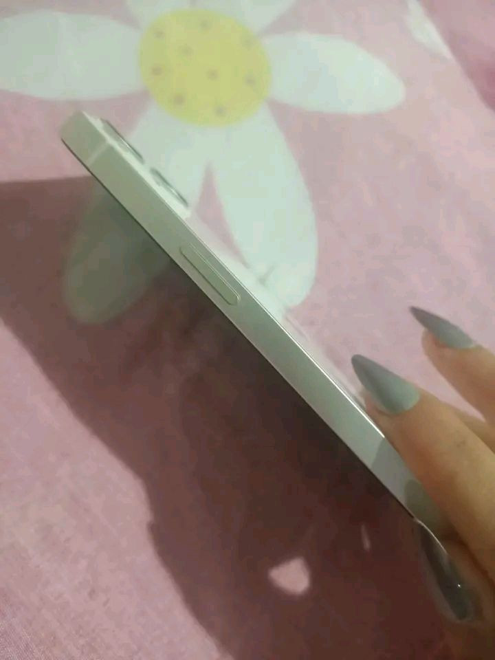 آيفون 13 عادي 
ذاكره128 نموذج Mالامريكي مامفتوح الجهاز نورمال نضيف السعر 420


**إذا كنت صاحب هذا الإعلان وتريد حذفه لأي سبب، رجاءا أرسل رسالة إلى الدعم الفني**