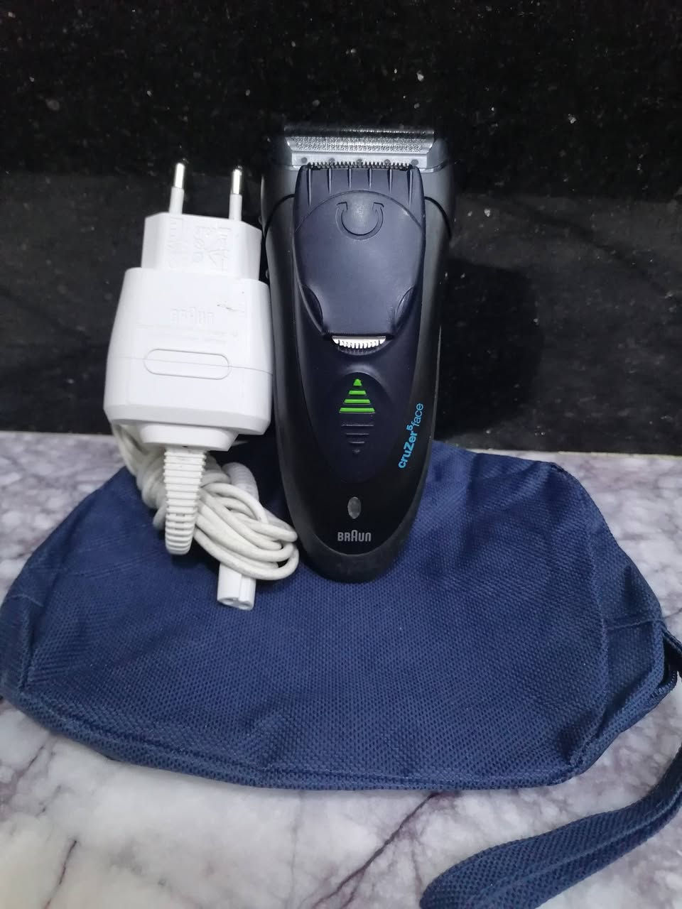 مكينة حلاقة ماركة ابراون جلاية وتحديد كهرباء +شحن بسعر 20


**إذا كنت صاحب هذا الإعلان وتريد حذفه لأي سبب، رجاءا أرسل رسالة إلى الدعم الفني**