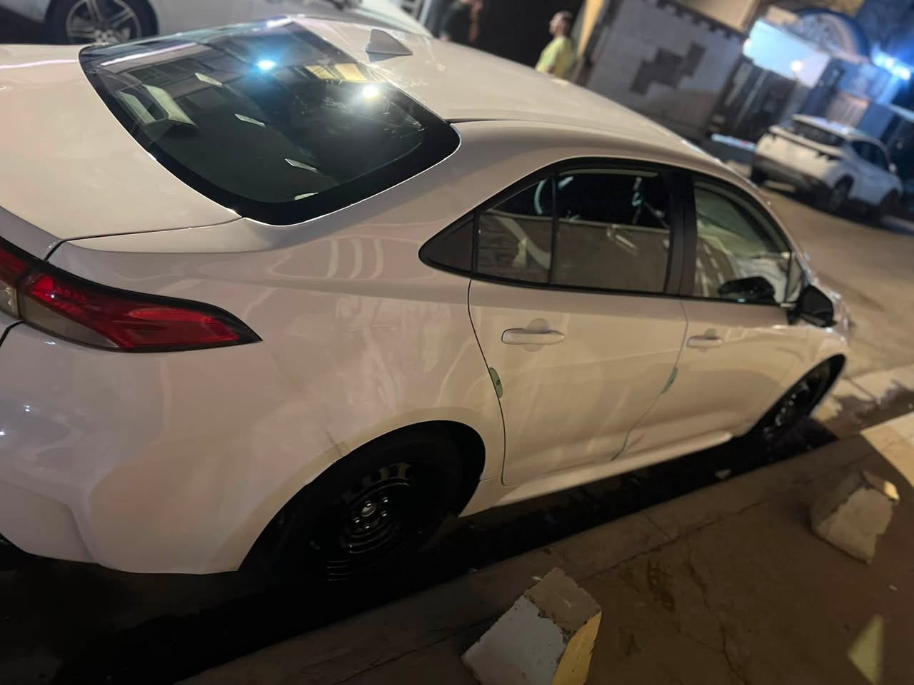 سلام عليكم كورلا للبيع فقط موديل 2021 امريكي بانزين محرك 1800 صور حادث ع خاص
ماشيه 130 الف كيلو سيارة معوقين  السعر 118 

رقم تليفون ***********
