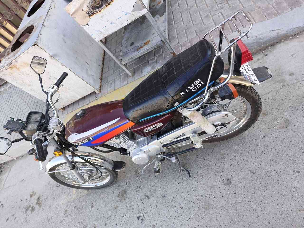 سلام عليكم دراجه للبيع ايرانيه نامه موديل2025 جديده كفاله عامه من الزلغ اوراق كامله شراي *********** مكان بغداد الحسينيه مال راشديه
