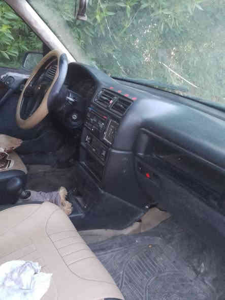 سيارة نوع فكترا موديل ١٩٩٣ باسمي جام كهرباء سلايت كهرباء للبيع السعر ٣٠ و رقة بيها َمجال هذا رقمي ***********؛؛ ***********
